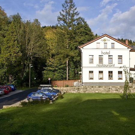 Hotel Epocha Janov nad Nisou Exterior foto